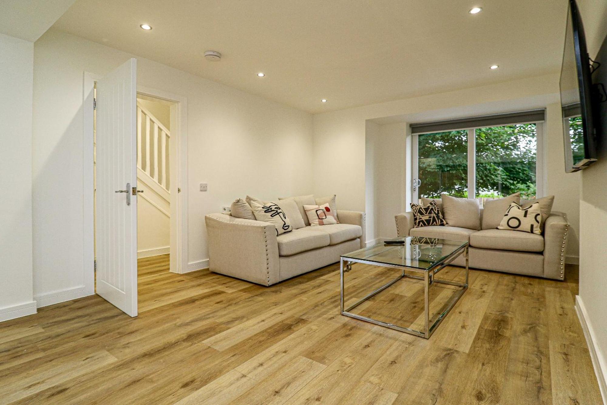 Wyndford Riverside House Glasgow Esterno foto